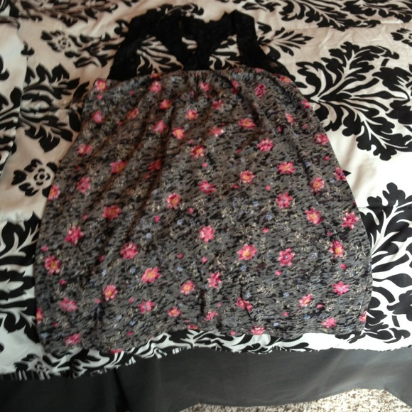 🌸Cute Flower Top🌸