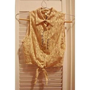 Cropped crochet collared top :) super cute