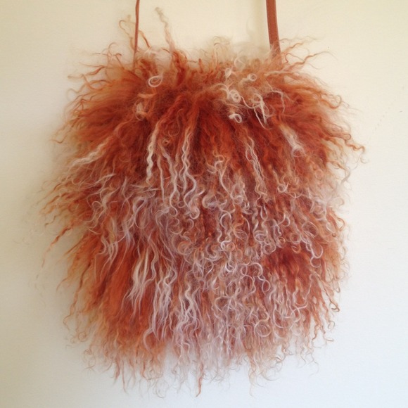 SOLD in HOLIDAY BUNDLE! 🚫Alpaca "Barkley" purse