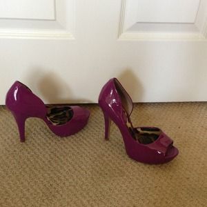 Jessica Simpson heels