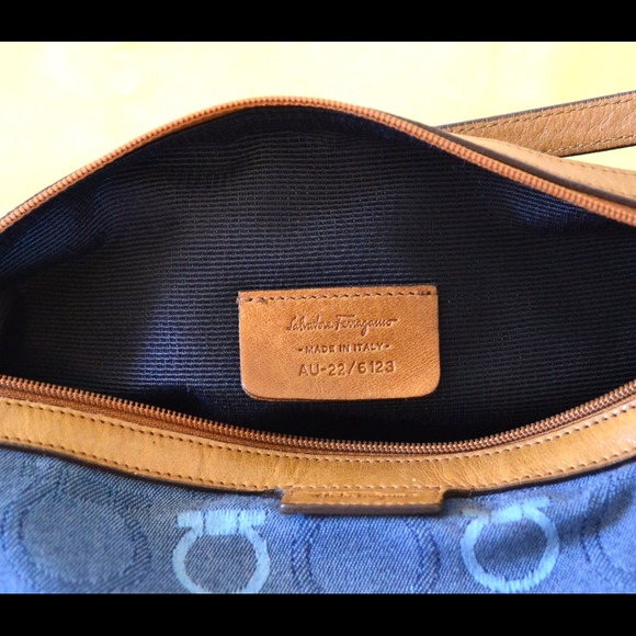 SOLD!! Salvatore Ferragamo denim pochette - Picture 2 of 4