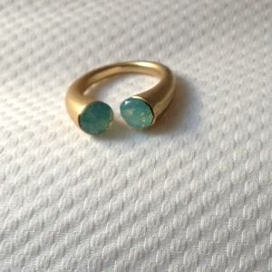gold and blue stone ring size 5/6