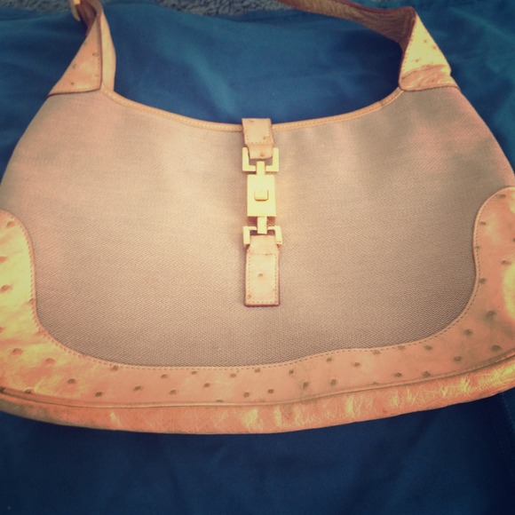 AUTHENTIC VINTAGE GUCCI