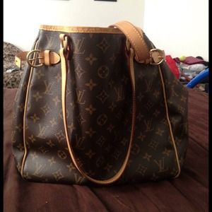 ❌SOLD Authentic Louis Vuitton batignolles purse