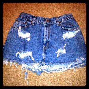 Highwasited dark denim shorts