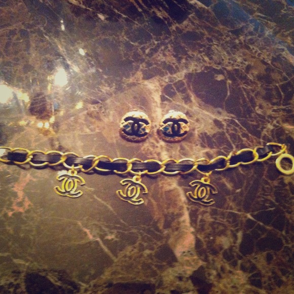 💢SOLD💢CC Inspired Bracelet and Earrings Set