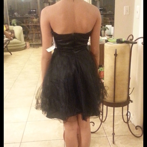 Prom dress - Picture 4 of 4