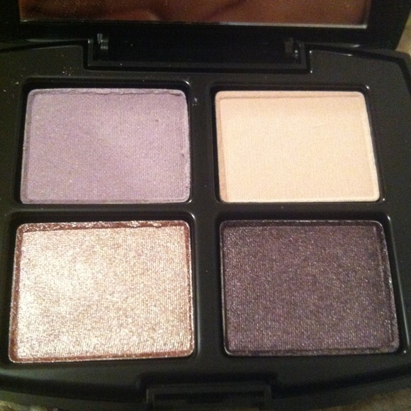 Lancôme eye shadow - Picture 2 of 3