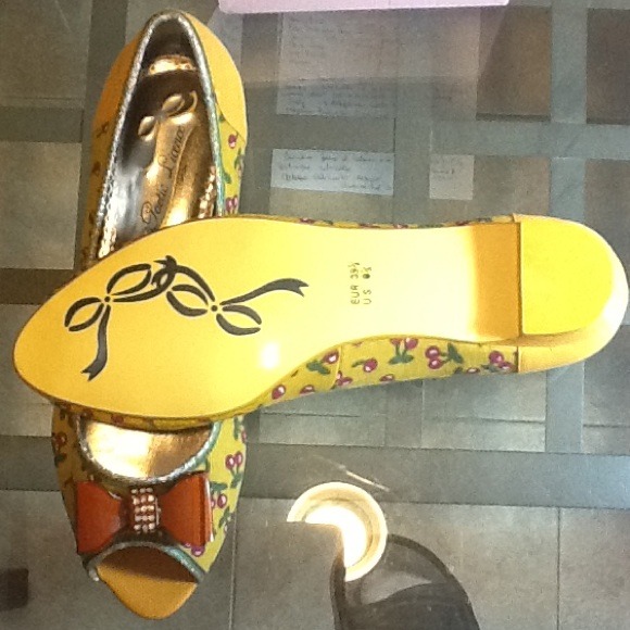 SOLD - Picture 2 of 4