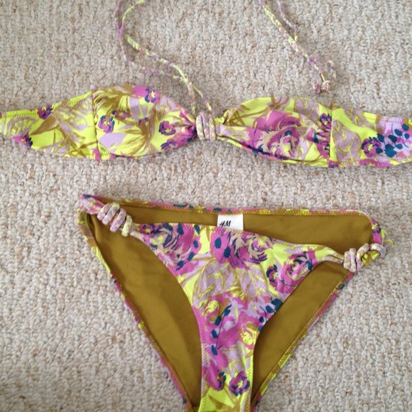 H&M floral bikini NWT