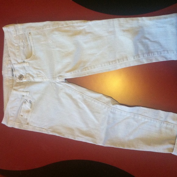 American eagle gray capris