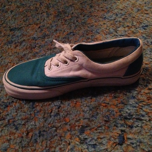 Turquoise and white Vans Skate Shoes - Picture 2 of 3