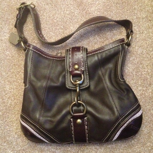 Price just reduced! Authentic Coach purse!