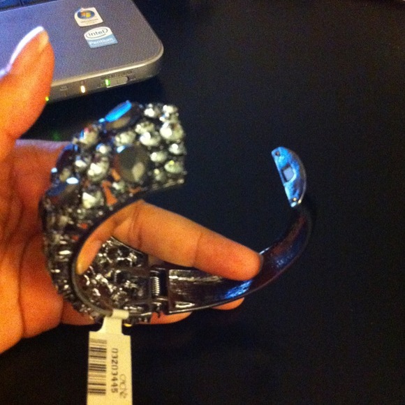 Cache bracket - Picture 2 of 4