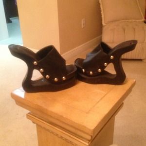 Black super high stud wedge shoes club heels