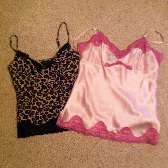***Sold*** in bundle 2 Camisoles