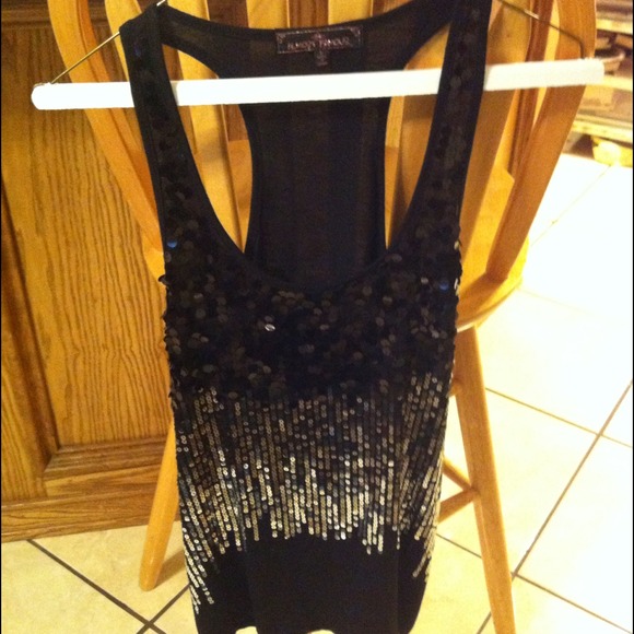 🔴SOLD IN BUNDLE🔴 - Picture 2 of 3