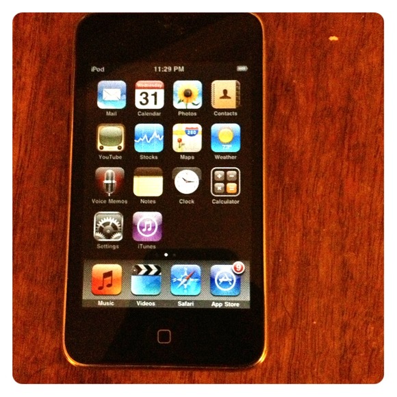 iPod touch. Excellent condition!