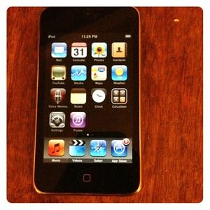 iPod touch. Excellent condition!
