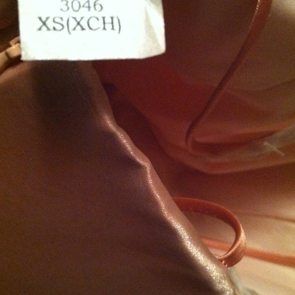 Prom dress - Picture 3 of 3