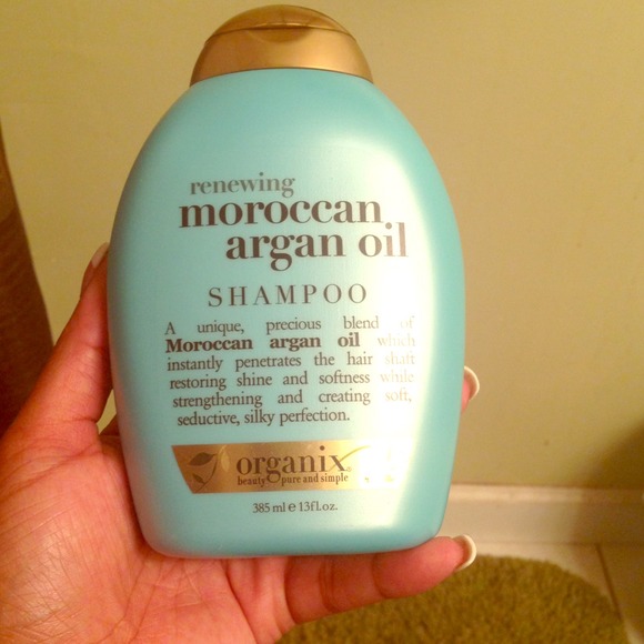 ✨✨✨Sold✨✨✨Renewing Moroccan Argan Oil Shampoo