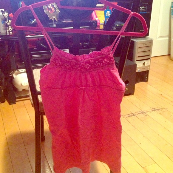 💳Sold💰Pink spaghetti strap top