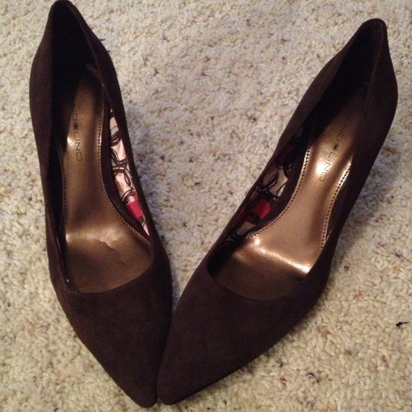 Band-Lino Brown suede kitten heels from Von Maur