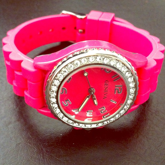 Pink silicone watch!😀