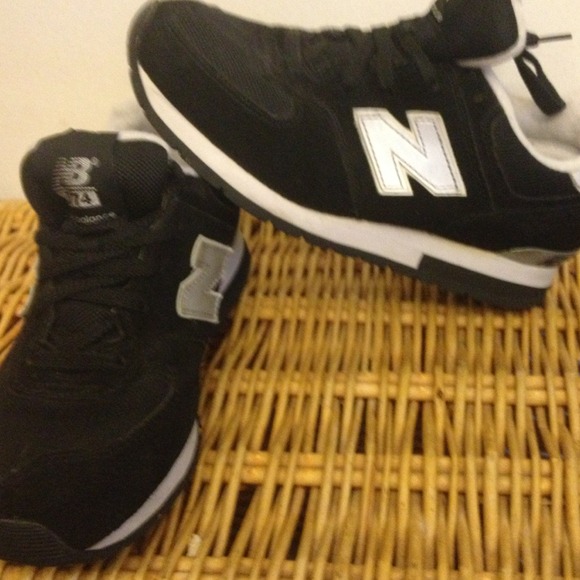 New balance shoe