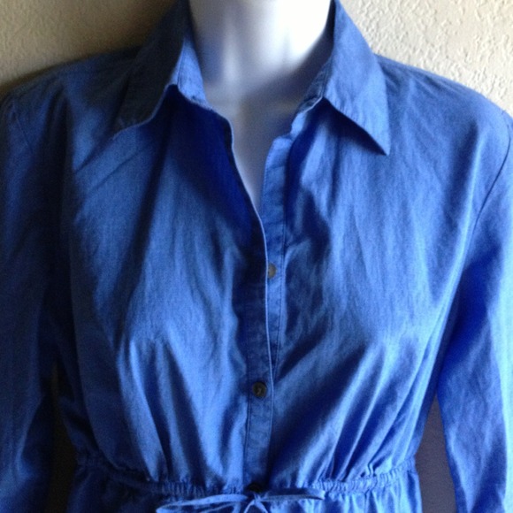 ⭐💫Ann Taylor Loft Blouse Top S💫⭐☀️ - Picture 2 of 4