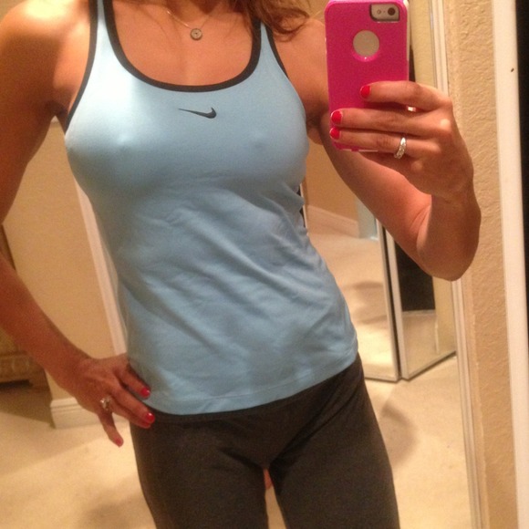 Nike women's exercise top sky blue
