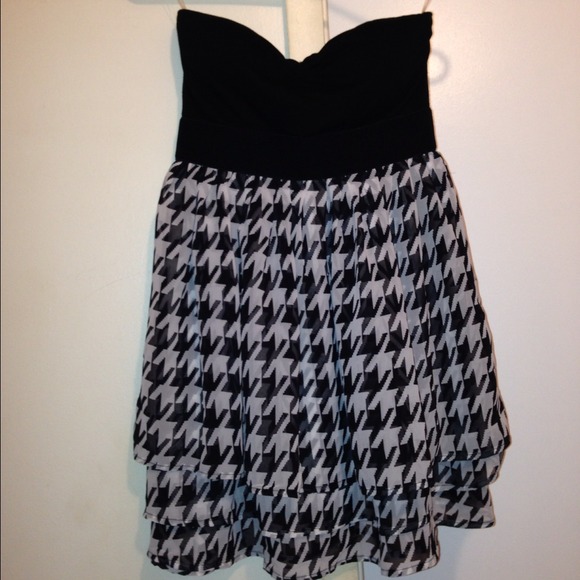 Black and white dress