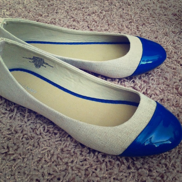 Canvas and Blue Tip Ballet Flats