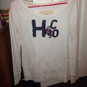 Small Hollister sweater