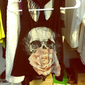 Skull t-shirt