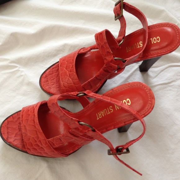 Coral Colin Stuart heels 💖 Price Reduced!! - Picture 2 of 3
