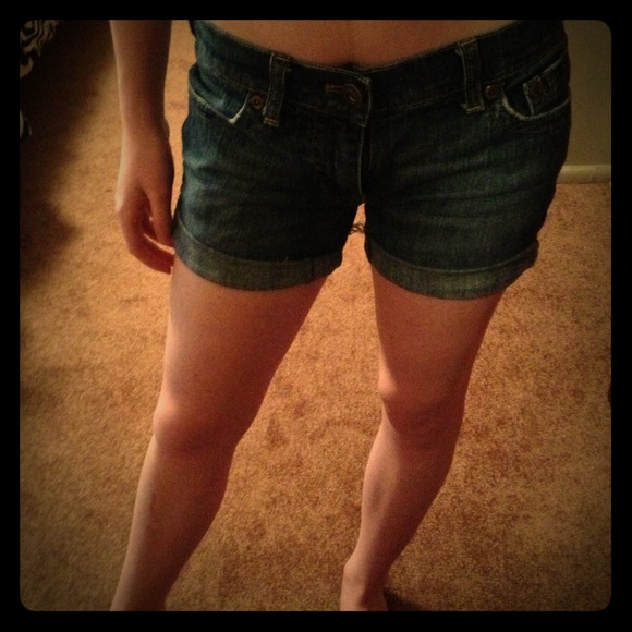 ⛔SOLD⛔Shorts
