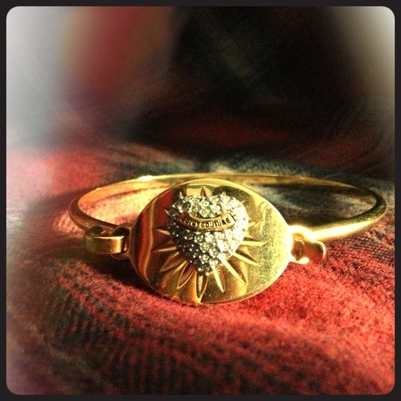 Juicy Couture bracelet