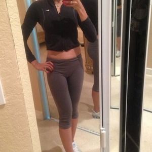 Nike black zipper crop jacket with gray leggings