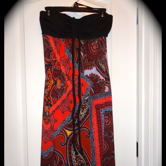 👗SOLD - Picture 1 of 2