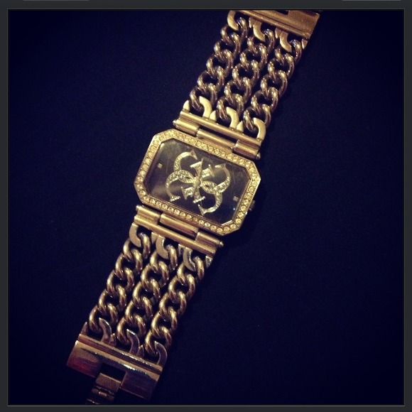 Ladies 'Guess' watch. - Picture 1 of 1