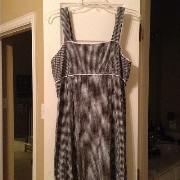 Black/white gingham print sundress