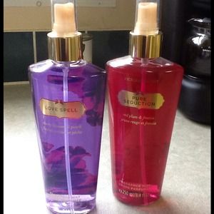 BUNDLE  2 Victoria's Secret cologne