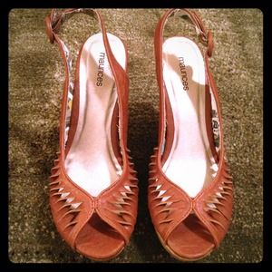 💢Reserved💢💕Cute Brown Wedges!💕