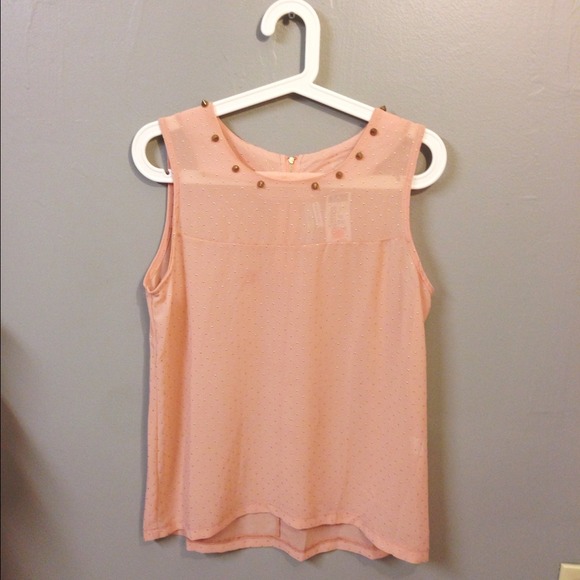 Tops - ✖SOLD✖Stud nude top