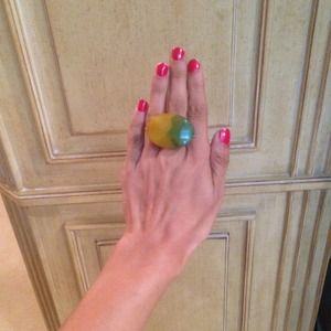 Beautiful statement cocktail ring yellow green