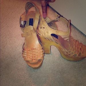 Cute Steve Madden SlingBack