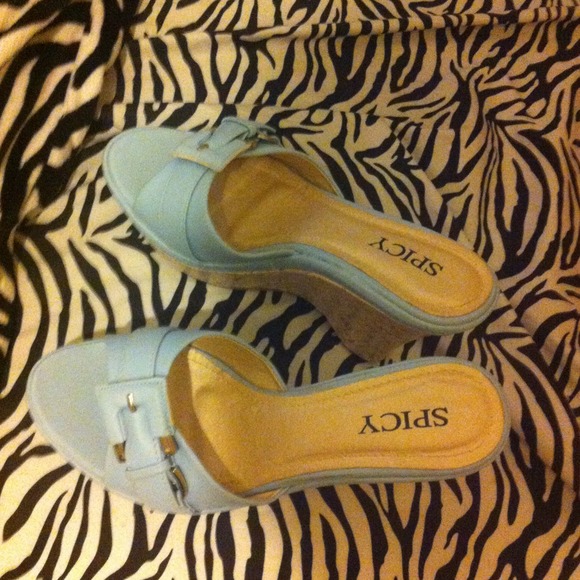 TRADED - Picture 2 of 3