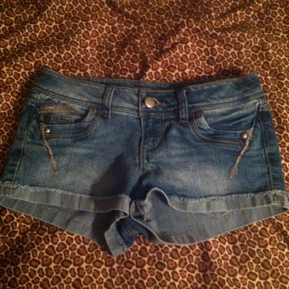 ⛔SOLDParis blues blue jean shorts