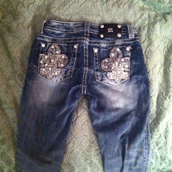 Buckle pants